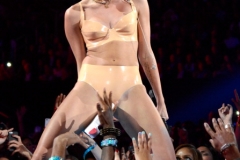 173533206LL056_2013_MTV_Vid