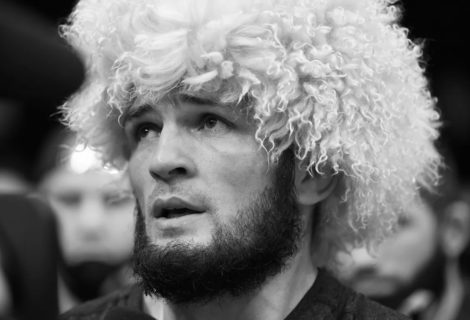 Khabib Taps Out Gaethje, Retires From MMA
